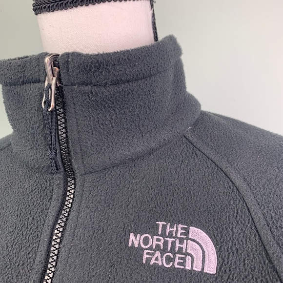 The North Face Women’s XS Black Fleece Jacket - Picture 4 of 7